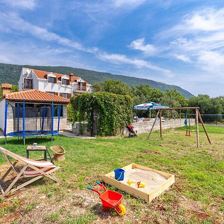 Holiday Home Luce Vitaljina Exterior photo